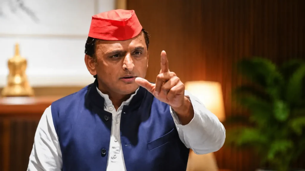 अखिलेश यादव की बेटी अदिति यादव पर सोशल मीडिया टिप्पणी को लेकर सपा नेताओं की प्रतिक्रिया