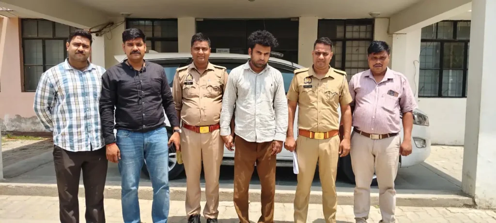 कानपुर साइबर क्राइम थाना द्वारा फर्जी मैट्रिमोनियल कॉल सेंटर पर की गई कार्रवाई का सांकेतिक चित्र।