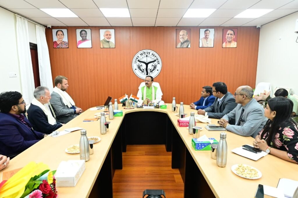 जर्मनी में यूपी के खाद्य प्रसंस्करण और स्वयं सहायता समूहों के उत्पादों के निर्यात और निवेश पर बैठक