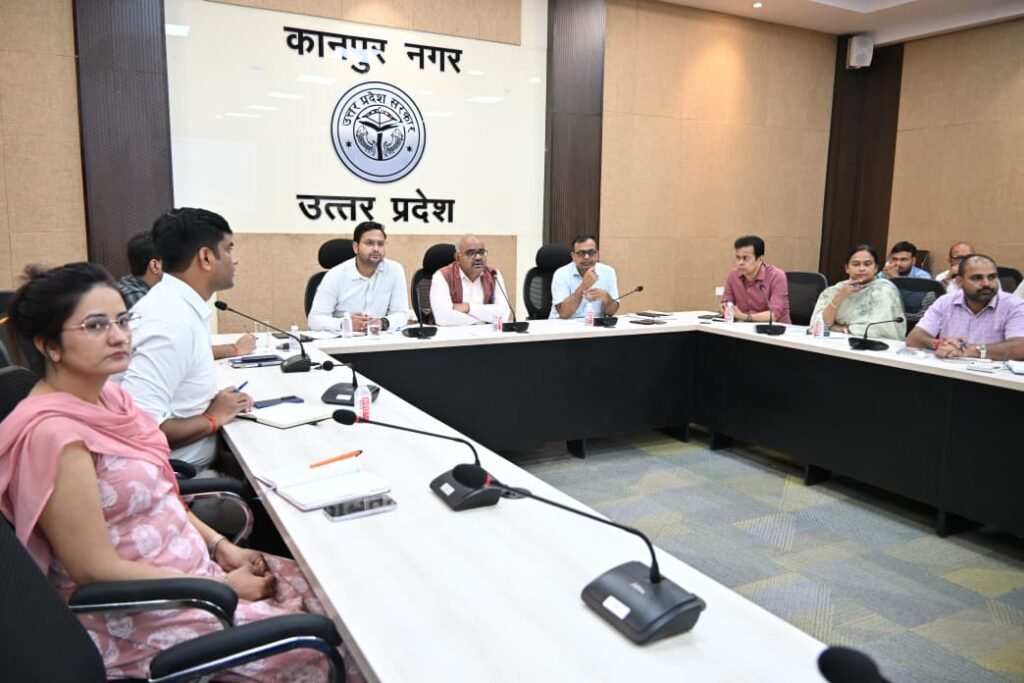जनगणना 2027 के तहत कानपुर में स्वगणना और घर-घर जनगणना की प्रक्रिया