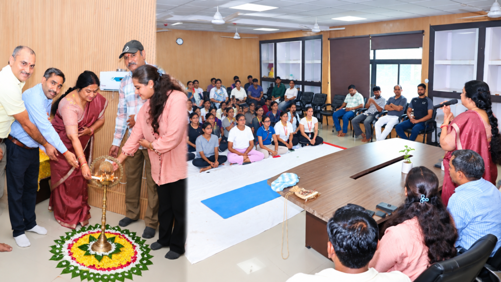 CSJMU में गांधी जयंती पर आयोजित योग और प्राकृतिक चिकित्सा शिविर में फुट बाथ का प्रायोगिक प्रदर्शन