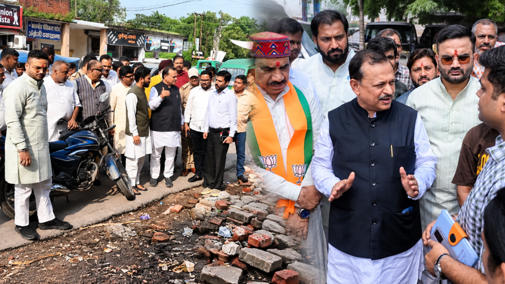कानपुर में सांसद रमेश अवस्थी का जर्जर सड़कों का औचक निरीक्षण